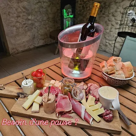 Charme Et Plaisirs *