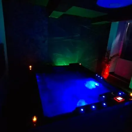 Charme Et Plaisirs וילה *